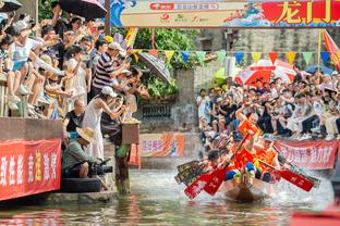 西甲呼吁反歧视辱骂：希望在球场内不再听到谩骂，希望暴力消失